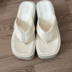 Platform sandals